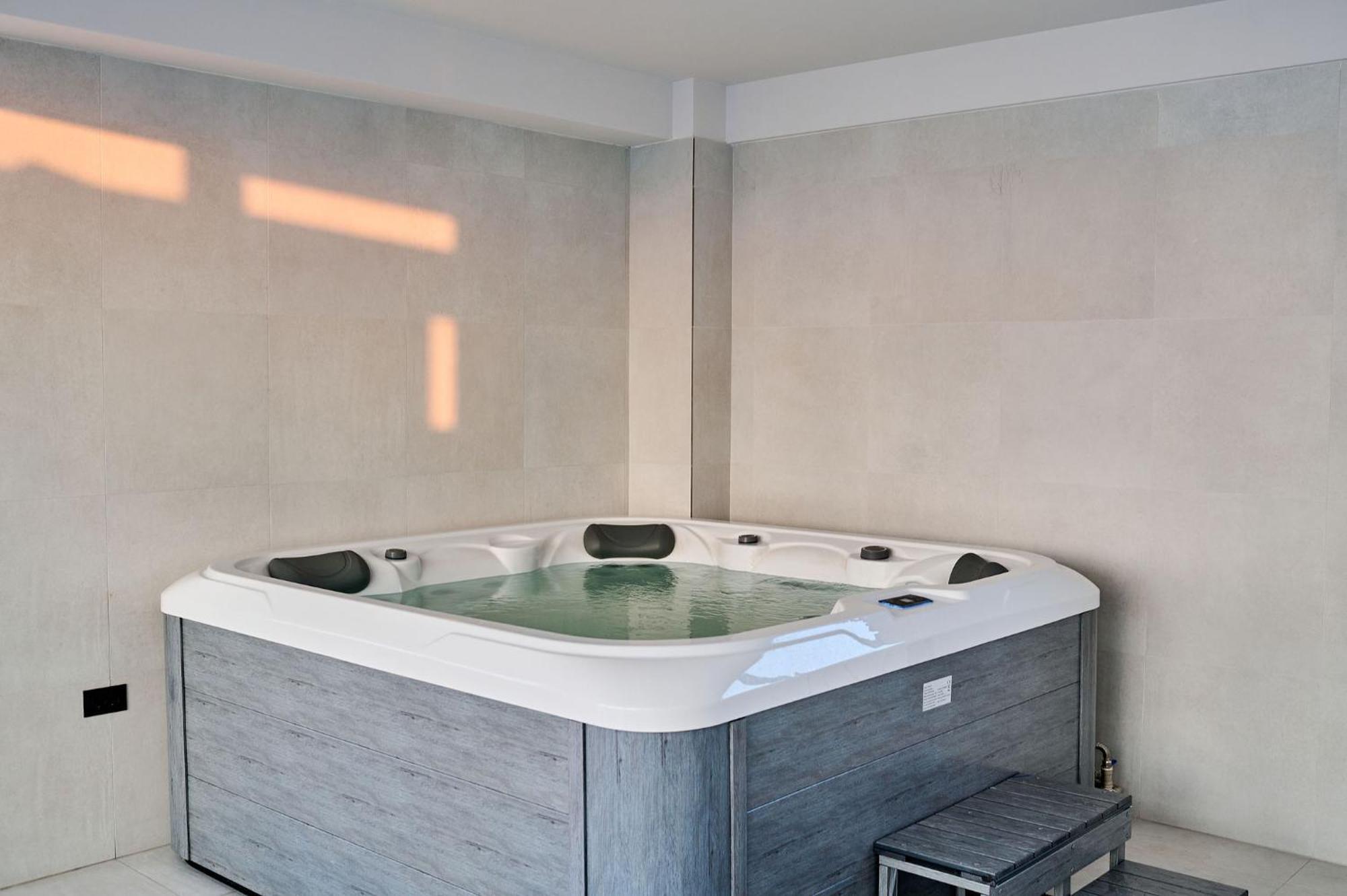 Apartament Good Vibes In Inifinity Pool&spa- Parking *